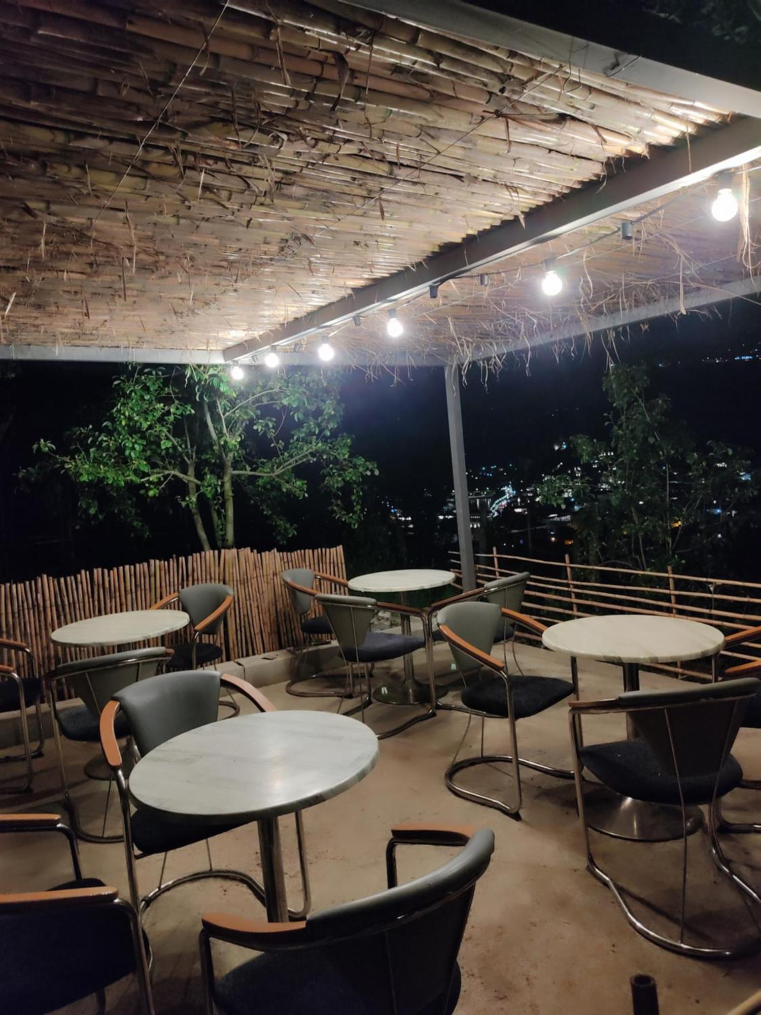 בראט Guest House Pashollari מראה חיצוני תמונה