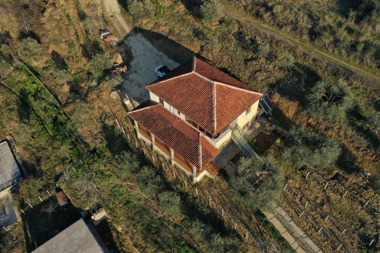 בראט Guest House Pashollari מראה חיצוני תמונה